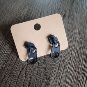 New Black Metal Zipper Earrings